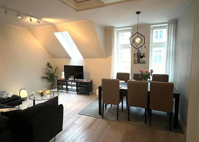 In The Center Of Daire